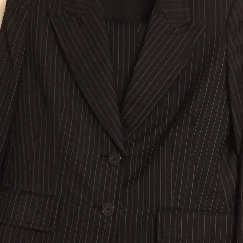 Women’s Pant suit Make a reasonable offer